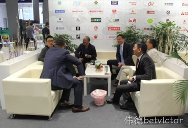 伟德betvlctor与您“光”耀前行，照靓零售新体验！